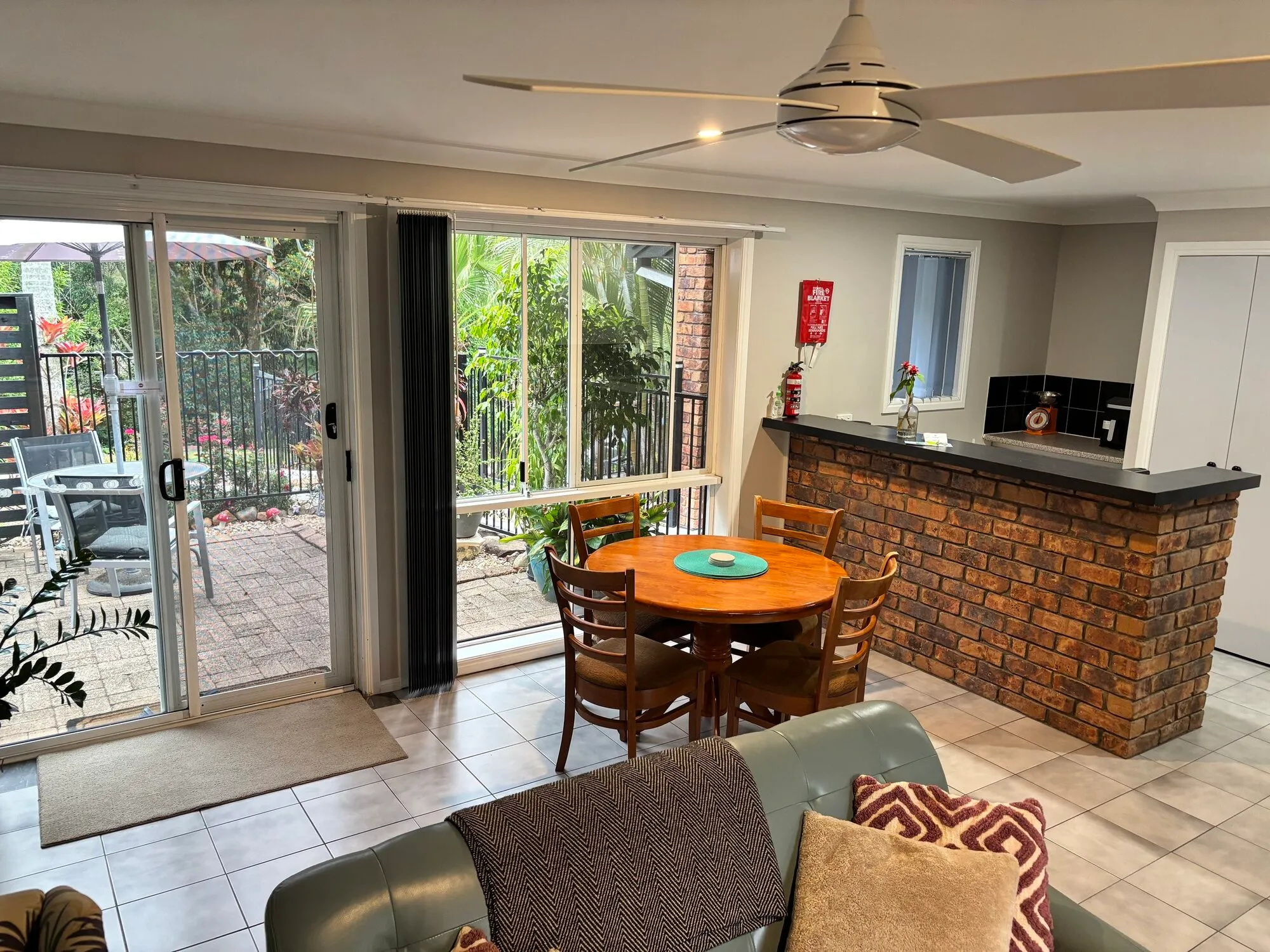 Hillside Villa dining area